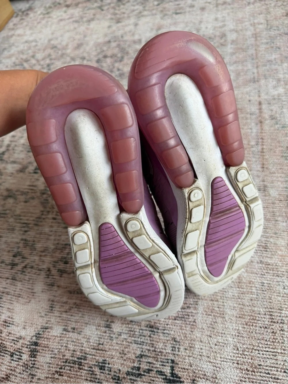 Nike Kids air max 270 Purple Lace-Up Sneakers